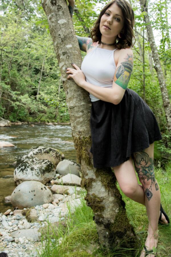 Suicide Girls - Lunablue - Oasis 1 of 48 pics