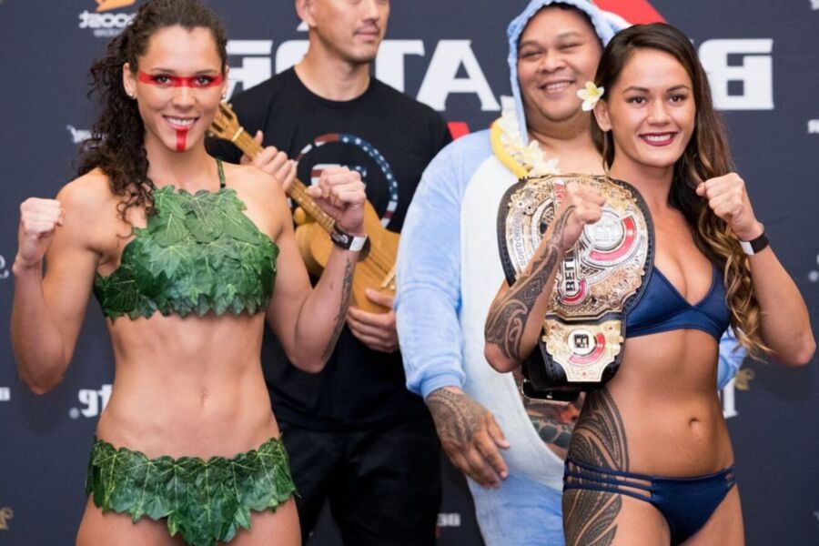 BELLATOR MMA flyweight champion ILIMA-LEI MACFARLANE 21 of 26 pics