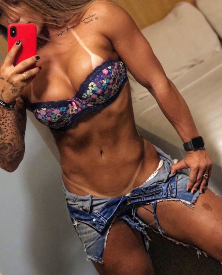 FBB FITNESS chick ALINE ANTIQUEIRA 12 of 19 pics