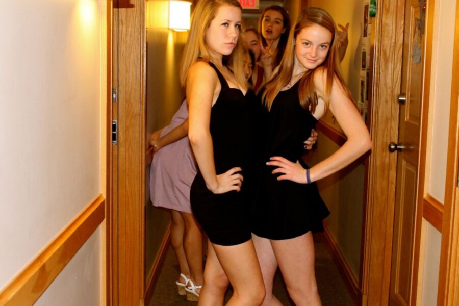 Tight Little College Teen Holly and Her Friends (no limits) 14 of 43 pics