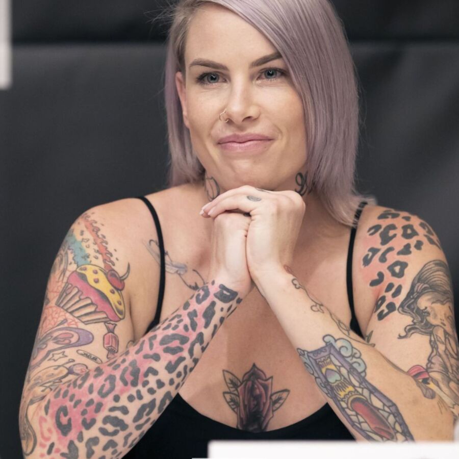 BELLATOR MMA / BKFC flyweight "Rowdy" BEC RAWLINGS 2 of 50 pics