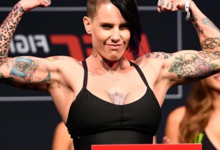 BELLATOR MMA / BKFC flyweight "Rowdy" BEC RAWLINGS 16 of 50 pics