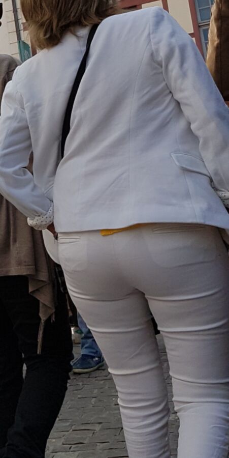 Mature See Trough, white thong white pants (candid) 10 of 14 pics