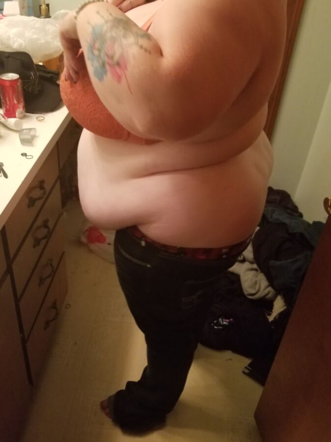 Wife has new bra and panties  2 of 5 pics