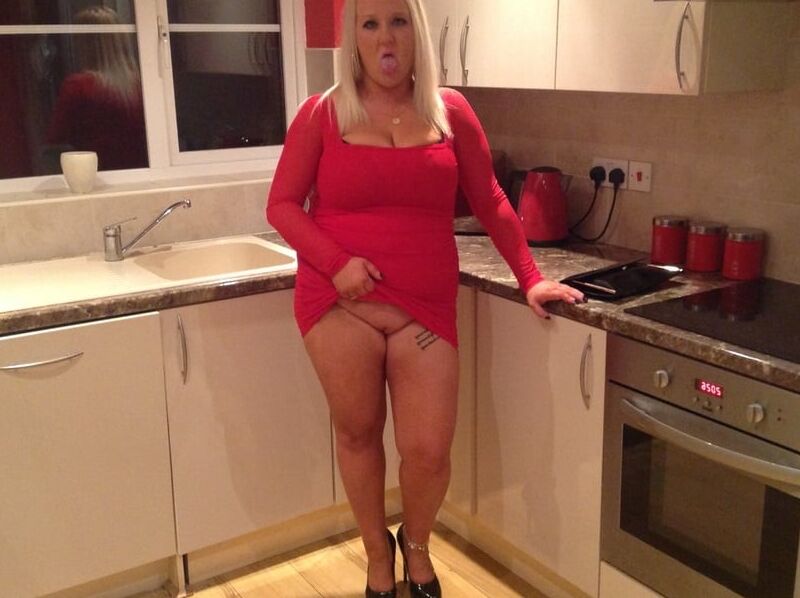 Fat Blonde Slag 16 of 117 pics