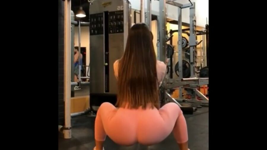 Fitness Booty 5 of 68 pics