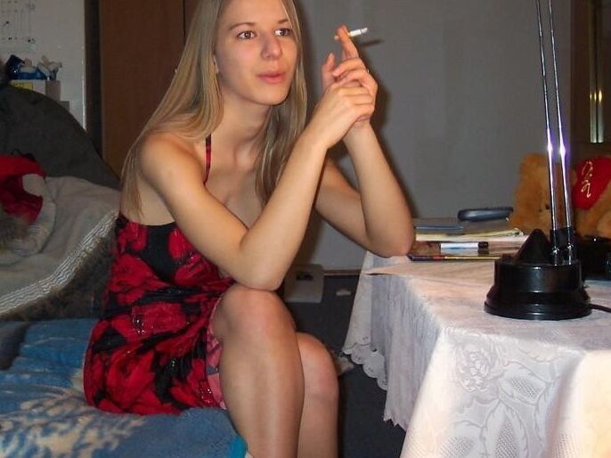 By Request Tayla Chelsea Miller Nude Smoking Marlboro Red Pics 3 of 115 pics