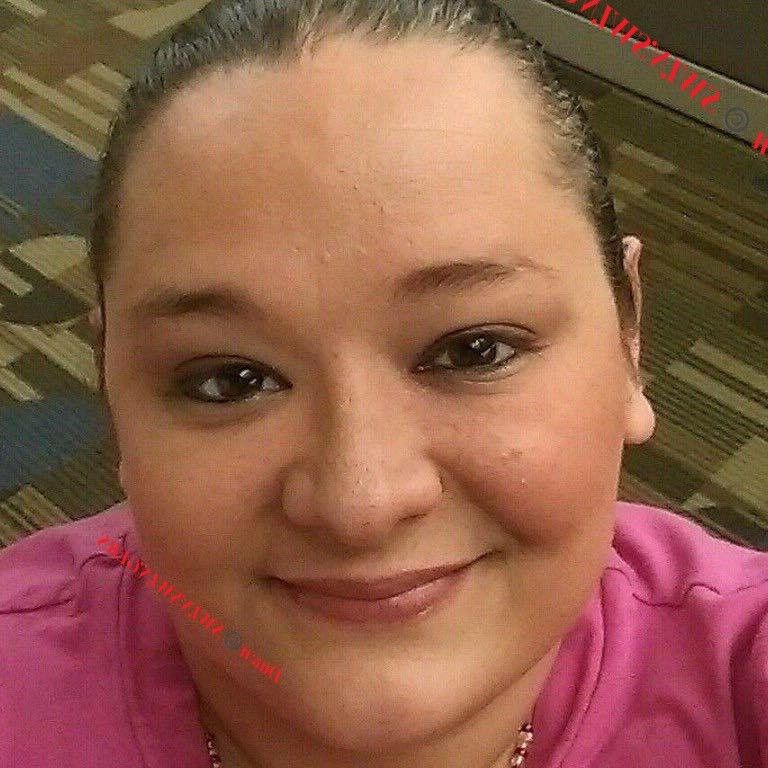 Dawn T. Evansville IN. Uber driver and Tropicana dealer 14 of 29 pics