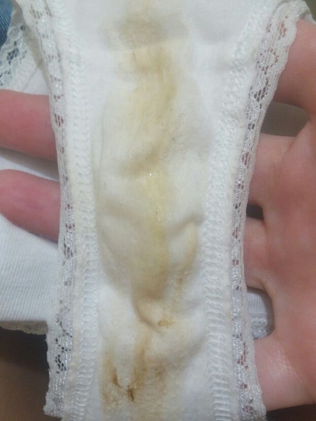 A selection of smelly dirty panties from Russia 3 of 50 pics