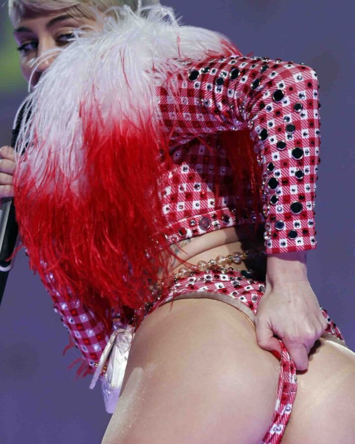 Miley Cyrus is a nasty little slut 13 of 86 pics