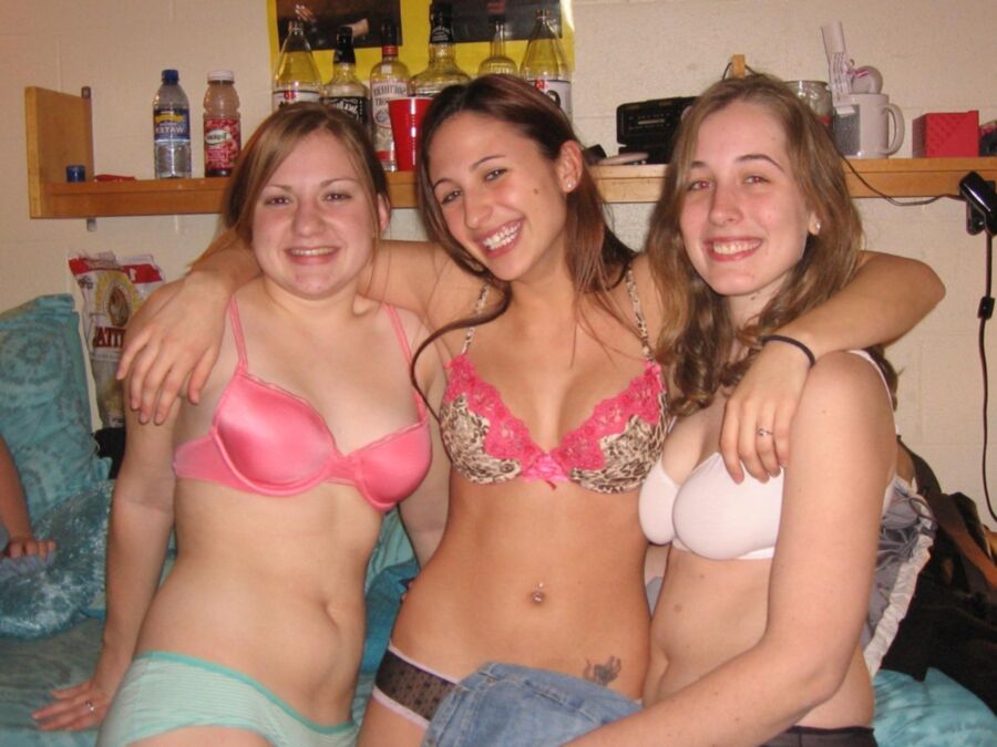 Amateur Teen Strip