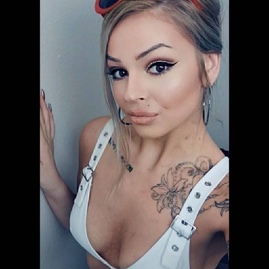 Sydni - Fuckable hypersexualized Chav - Chavs 14 of 68 pics