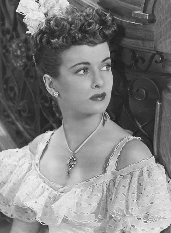 Joan Bennett 2 of 17 pics