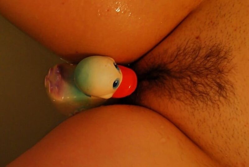 Bathing Mature Porn Photo