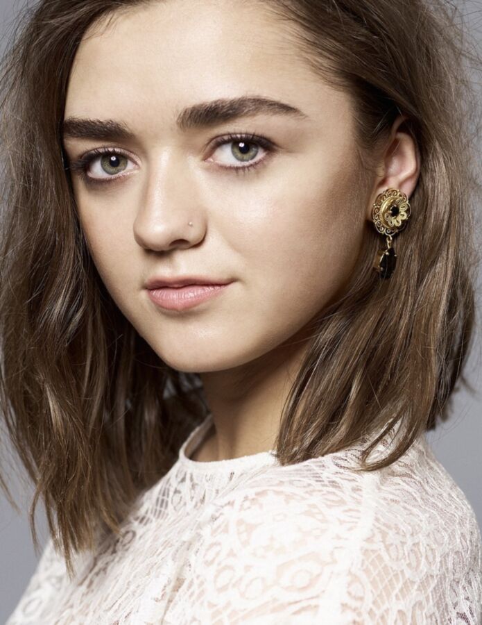 Maisie Williams is underrated af 19 of 21 pics