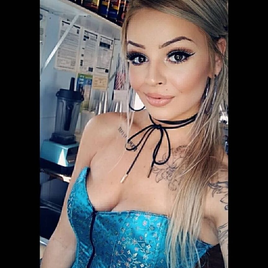 Sydni - Fuckable hypersexualized Chav - Chavs 13 of 68 pics