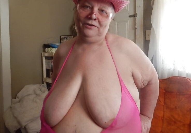 Fat sexy granny 5 of 40 pics