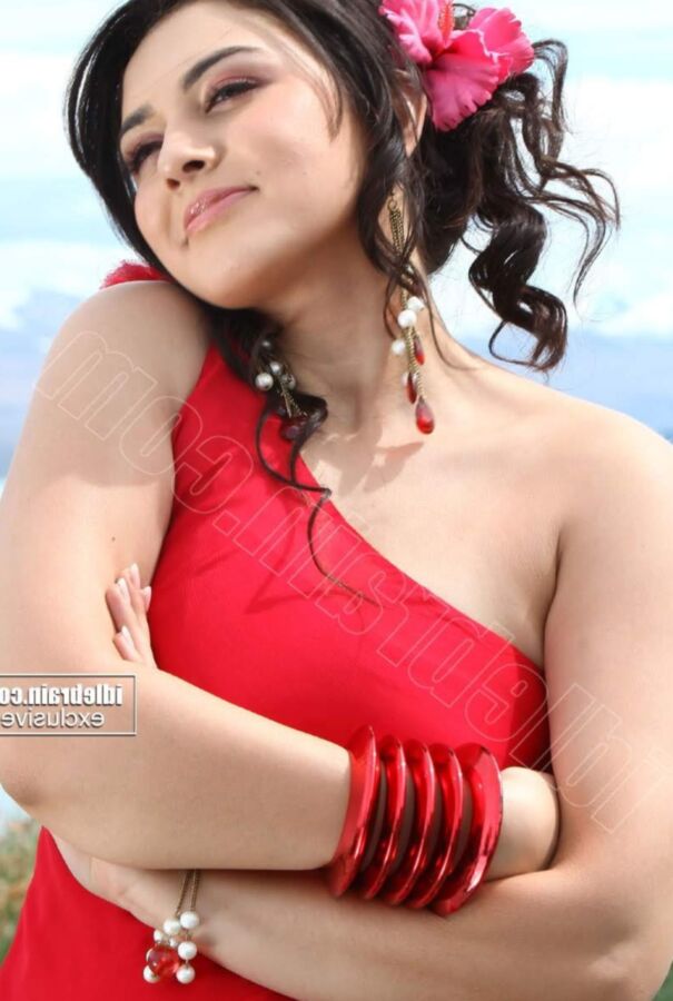 Hansika Motwani- Beautiful Indian Celeb Poses in Sexy Red Outfit 1 of 93 pics
