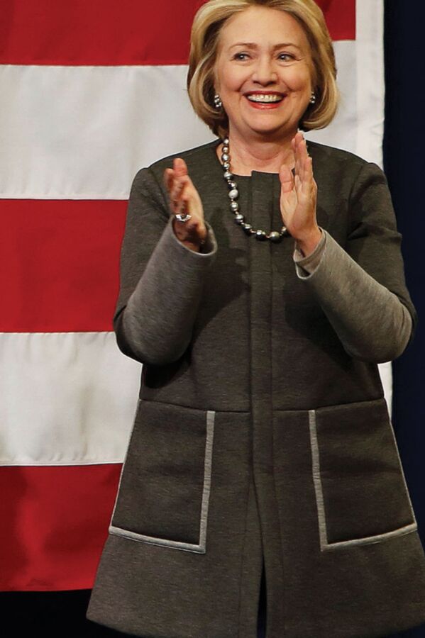 Hillary Clinton 16 of 31 pics