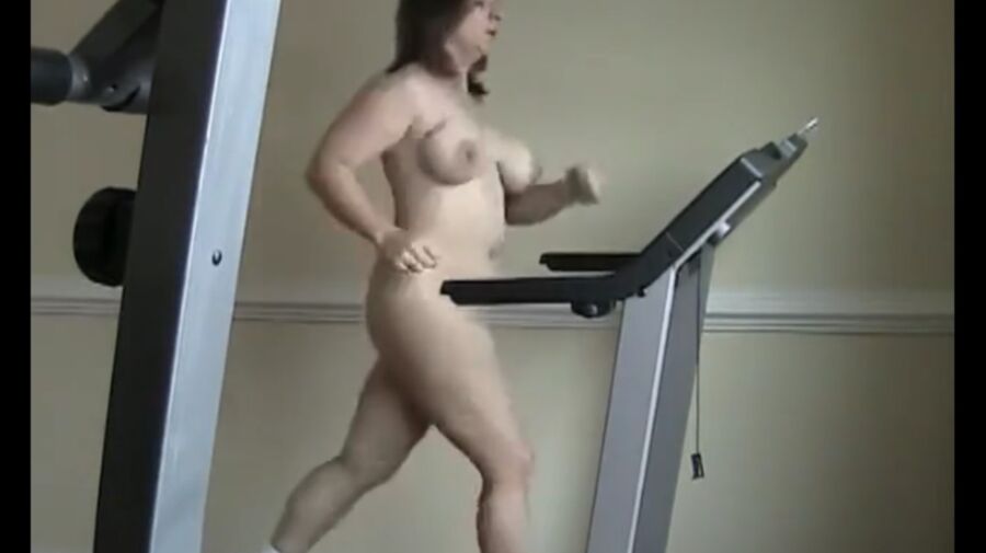 wife runs naked on treadmill  20 of 22 pics