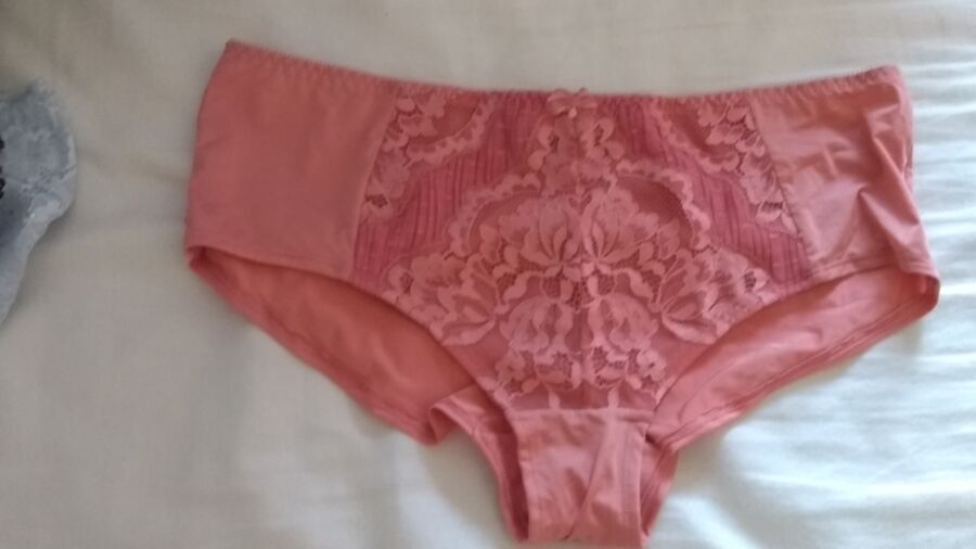 wifes knickers..pick a pair and il send them you 8 of 11 pics