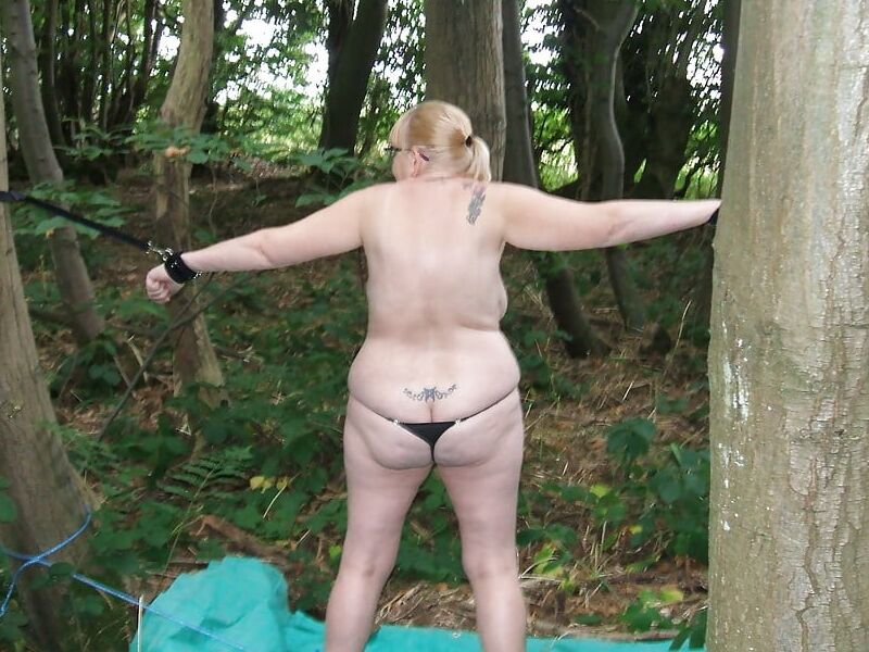 Dirty forest whore Susan 18 of 30 pics