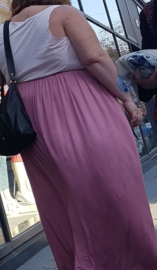 VTL - Obese Mature with pink skirt (candid) 6 of 37 pics