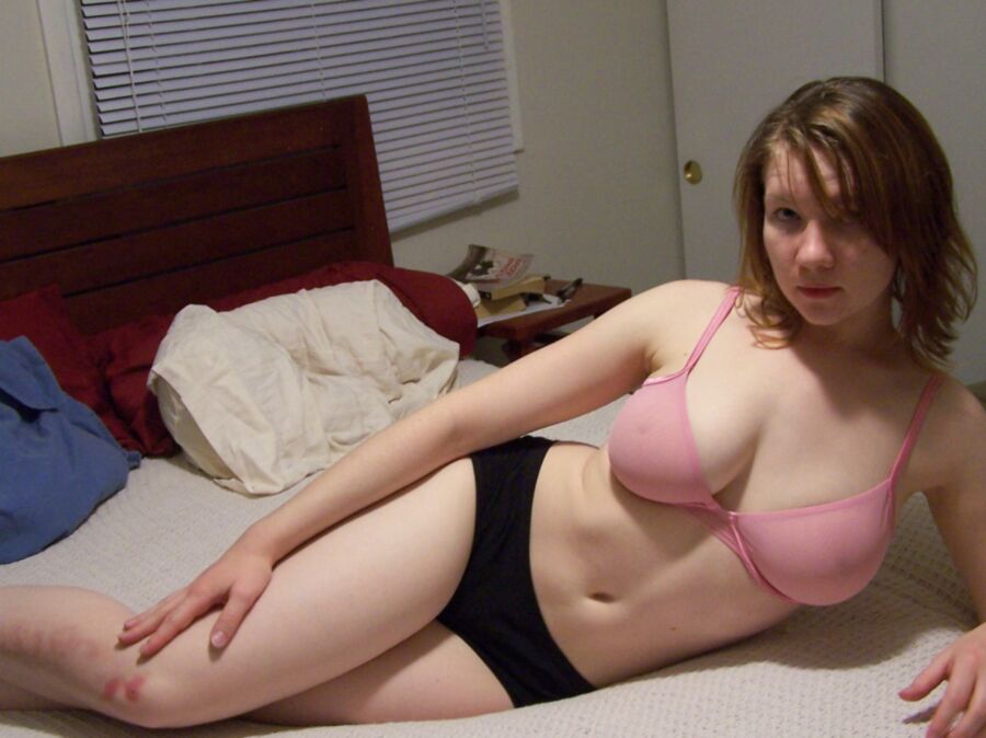 Young Slut Amanda 21 of 133 pics