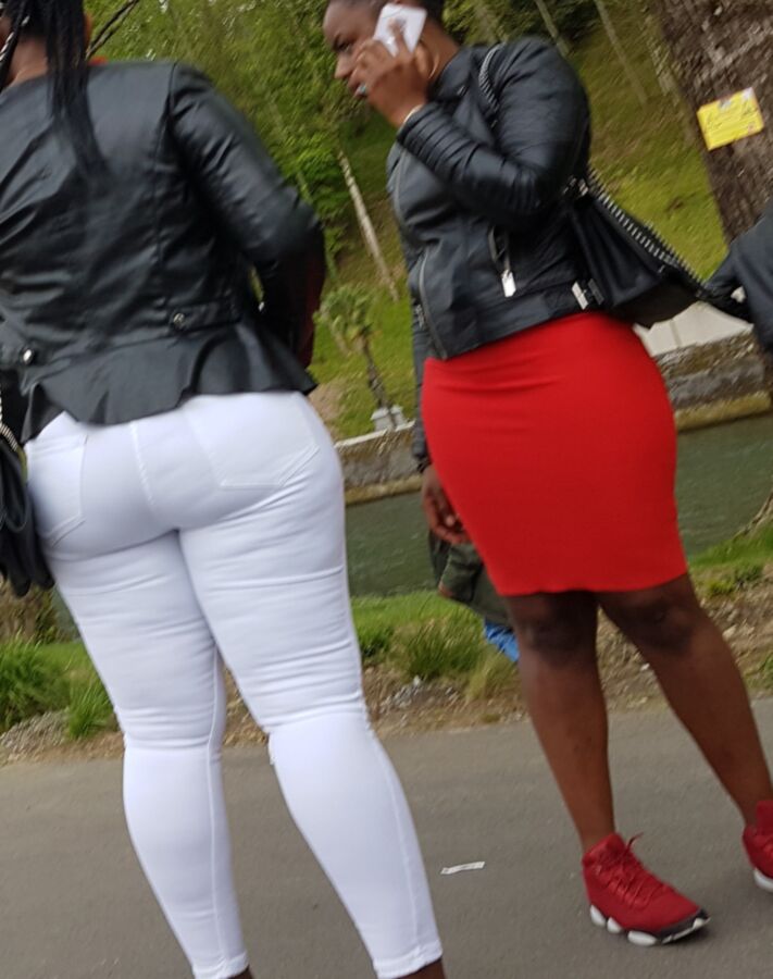 Nice duo of black milfs with VPL (candid) 9 of 22 pics