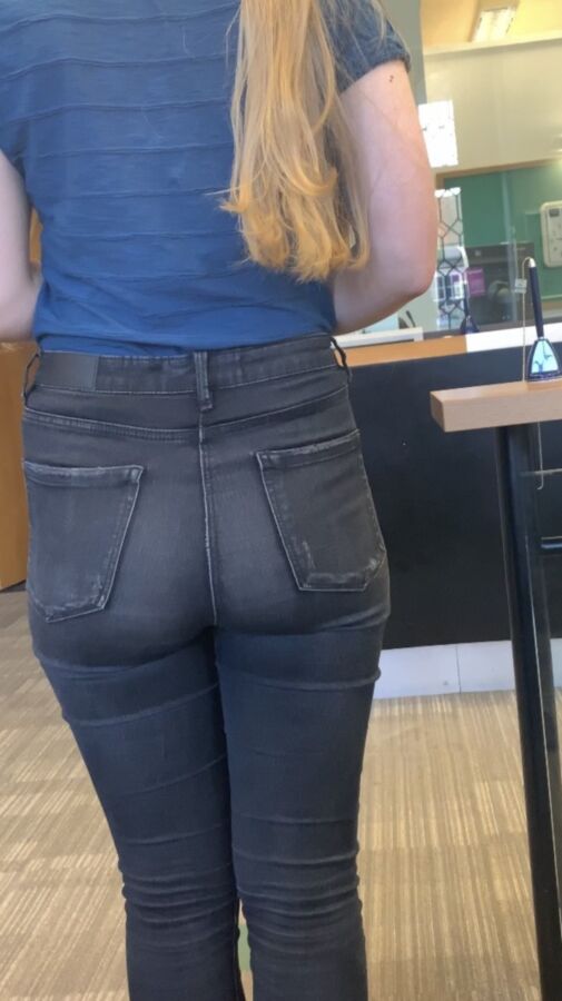 UK petite ass blonde in jeans 2 of 26 pics