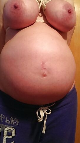 Pregnant girlfriends and wifes 20 of 33 pics