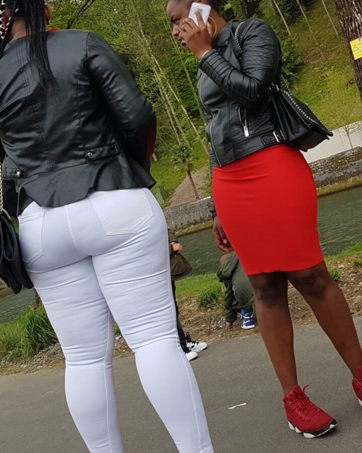 Nice duo of black milfs with VPL (candid) 12 of 22 pics