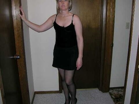 more from that stupid cunt Debra from nebraska 8 of 32 pics