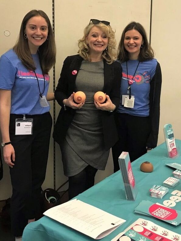 Tracy Brabin, UK Actress & Politician 16 of 24 pics