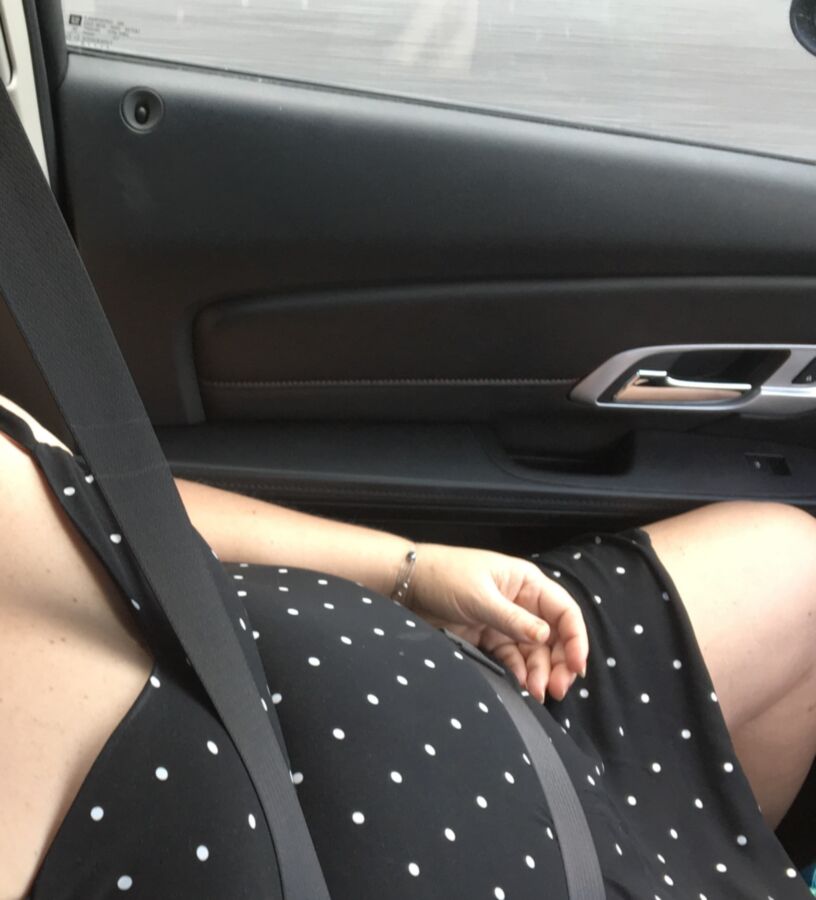Me Upskirt In  2 of 6 pics