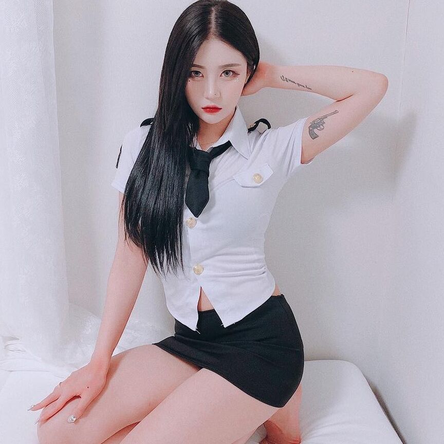 Insta-Korean sexy girl dancer 4 of 46 pics