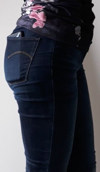 skinny jeans :-p 12 of 14 pics