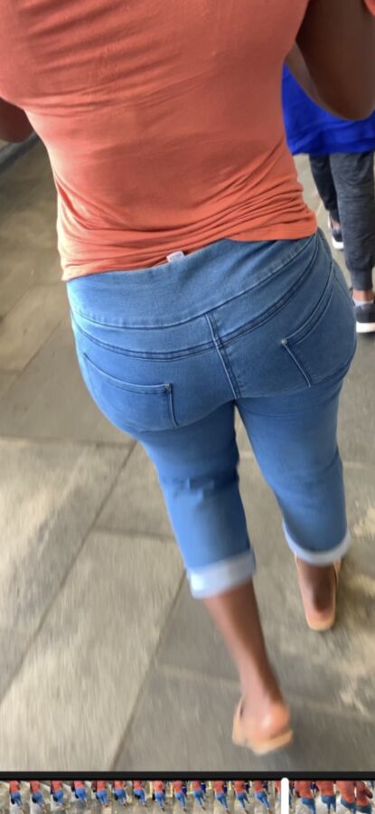 Jeans Ass 19 of 90 pics