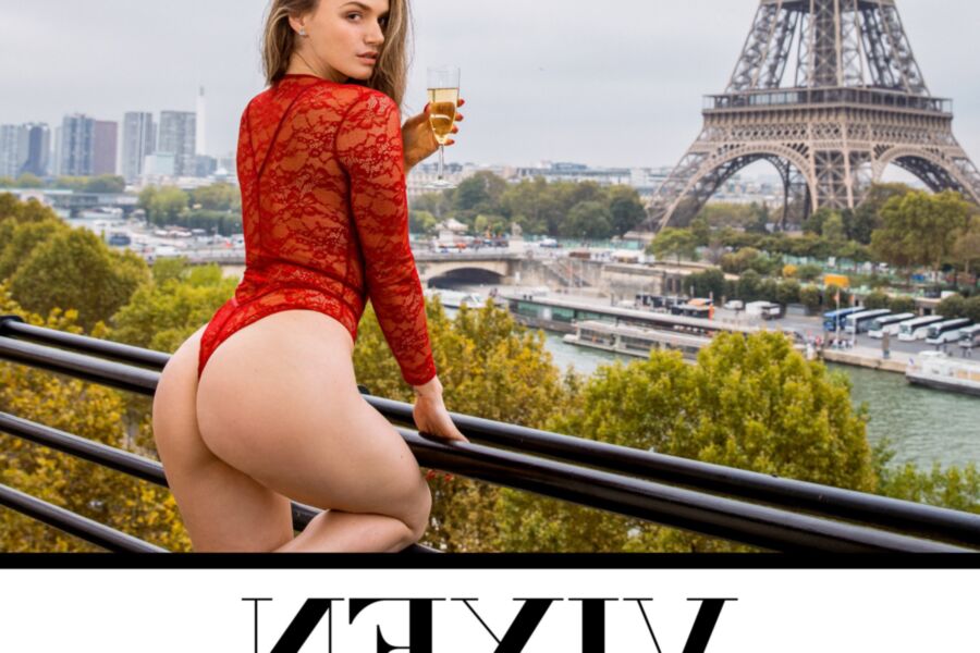 Jia Lissa, Tori Black - When In Paris 11 of 173 pics