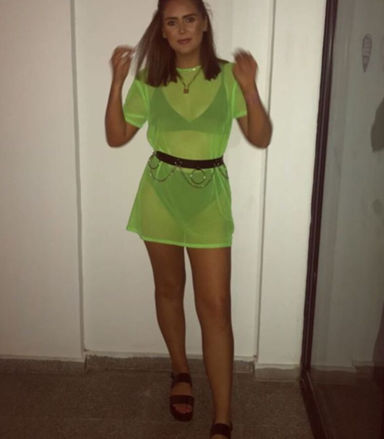 Dirty feminist slag Maisie needs to be abused and degraded 3 of 13 pics