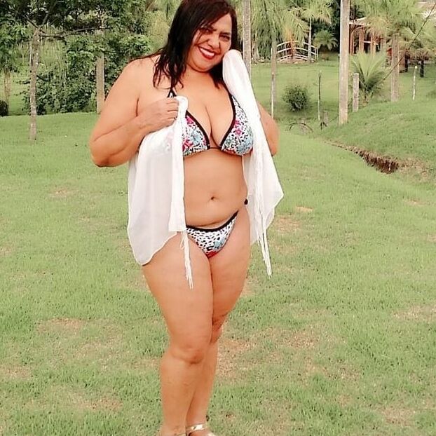 Brazilian Milf Big Tits 7 of 63 pics