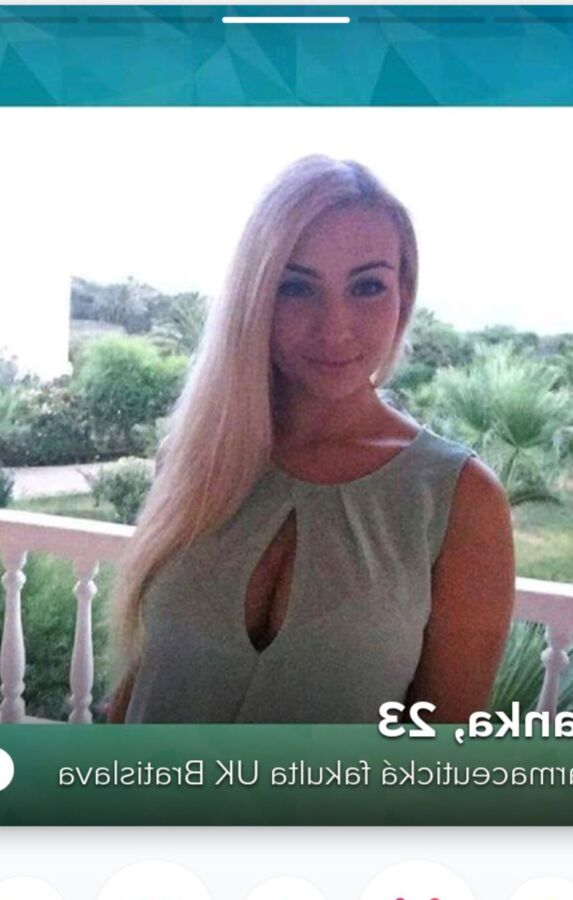 Girls from Tinder - September 11 of 100 pics