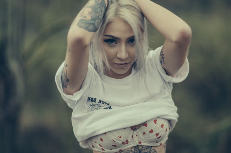 Suicide Girls - Ivory - Desert Rain 6 of 55 pics