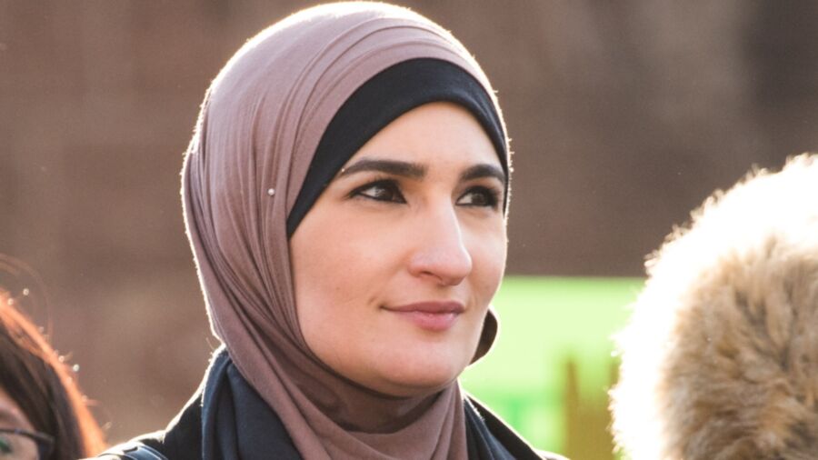 Linda Sarsour 4 of 5 pics