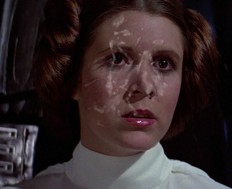 Older fakes of Leia. What a mess! 1 of 3 pics