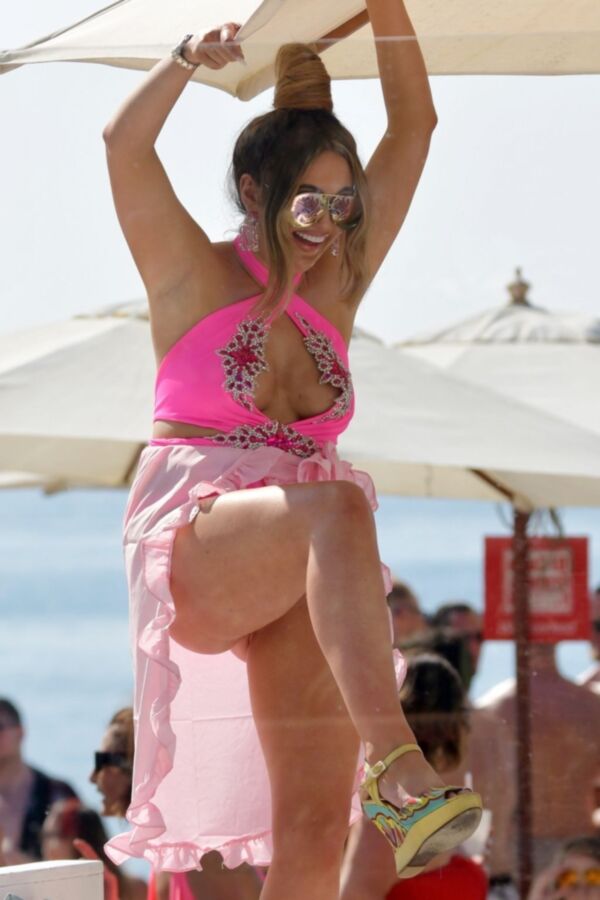 Charlotte Dawson- Busty English Celeb Parties in a Pink Swimsuit 13 of 46 pics