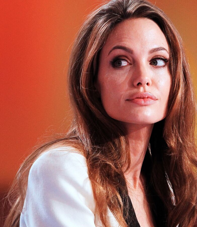 Angelina Jolie STILL GETS ME HARD 17 of 31 pics