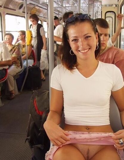 Young Women and Teens Public Flashing 9 of 12 pics
