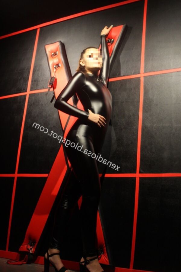 DOMINA XENA , FEMDOM FINDOM , SPAIN 3 of 7 pics