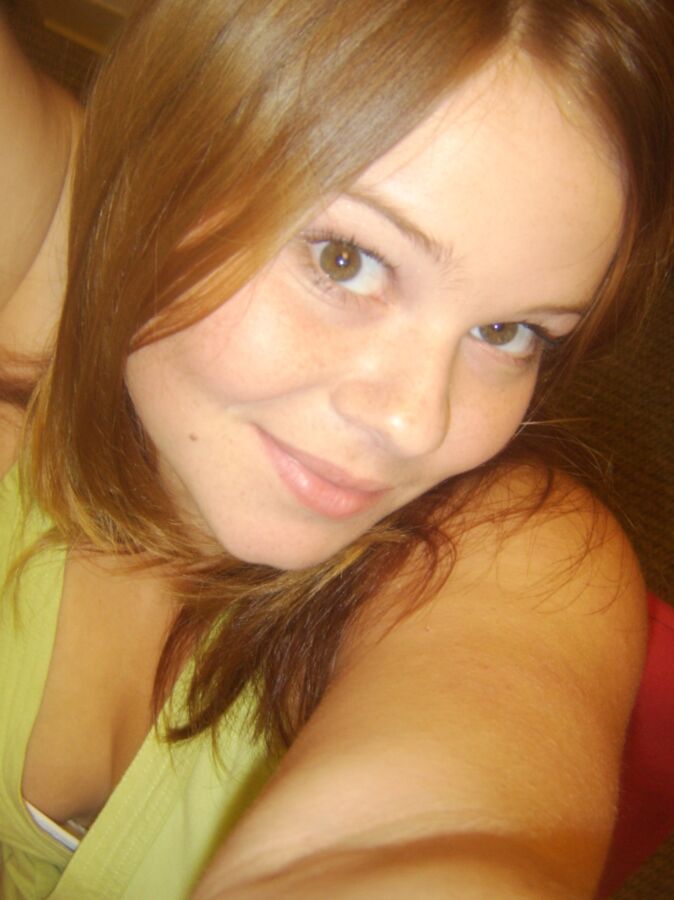 Jessica Garrison from  FL wants to be a webslut 15 of 21 pics